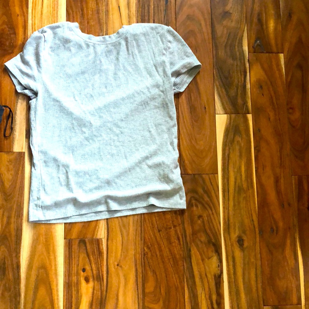 Cute forever21 shirt